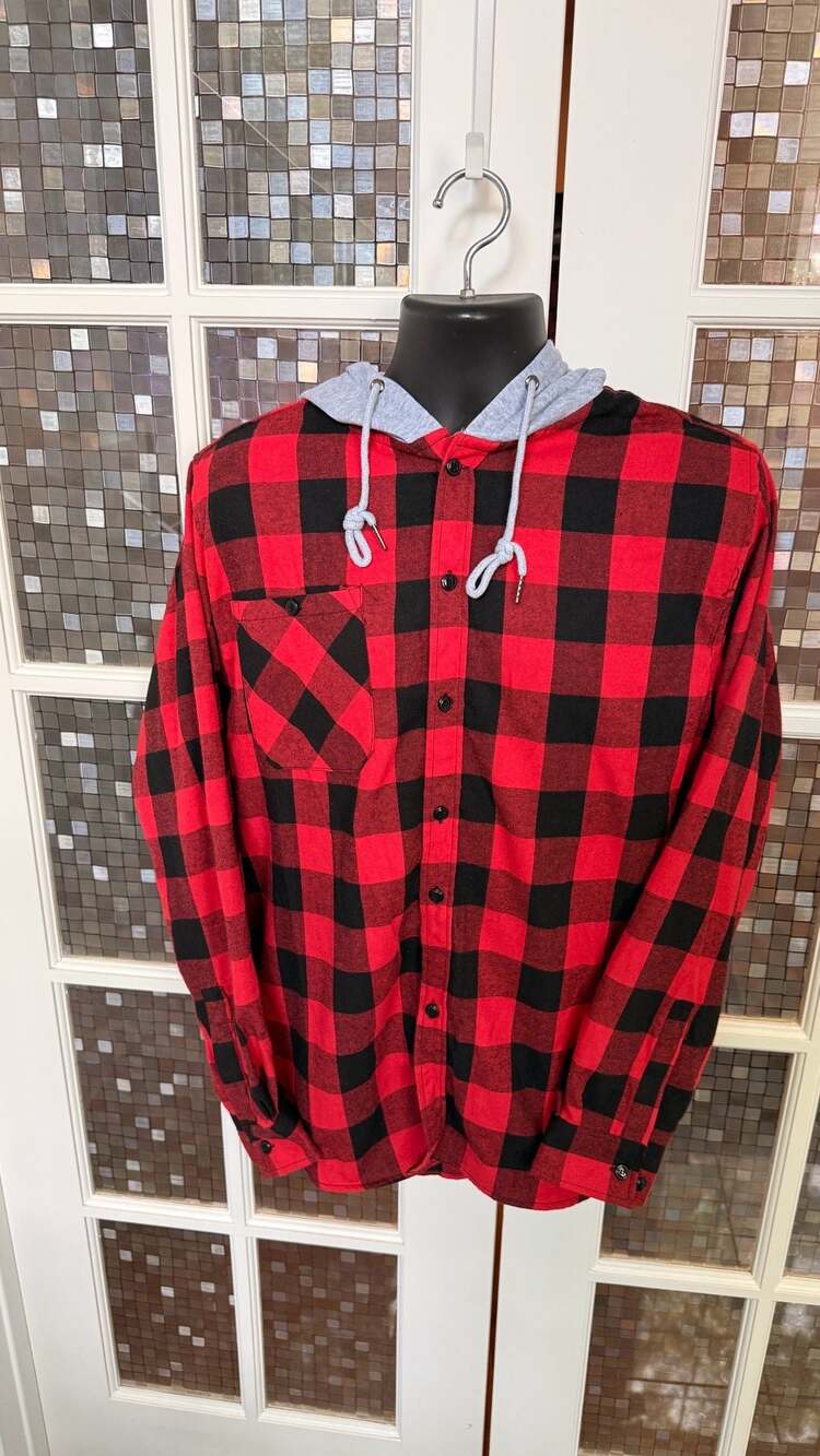 AH Flannel Hooded Shirt Size L Red Black Plaid Long Sleeve Button Down